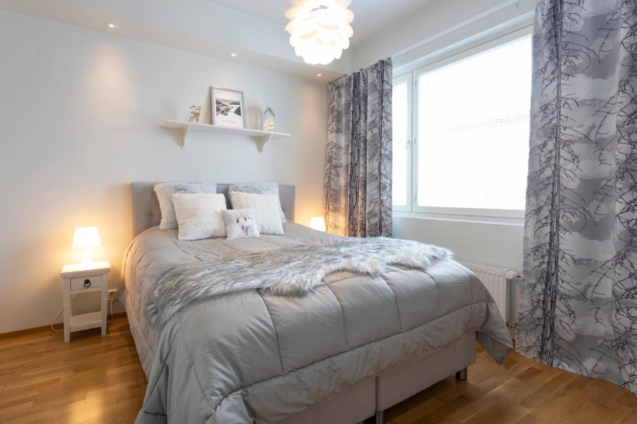 Vasko Luxurious Suites, Kelo Rovaniemi Bagian luar foto